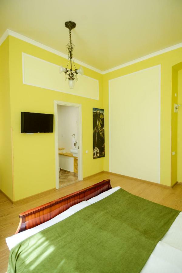 Iveria Aparthotel Tbilisi Luaran gambar